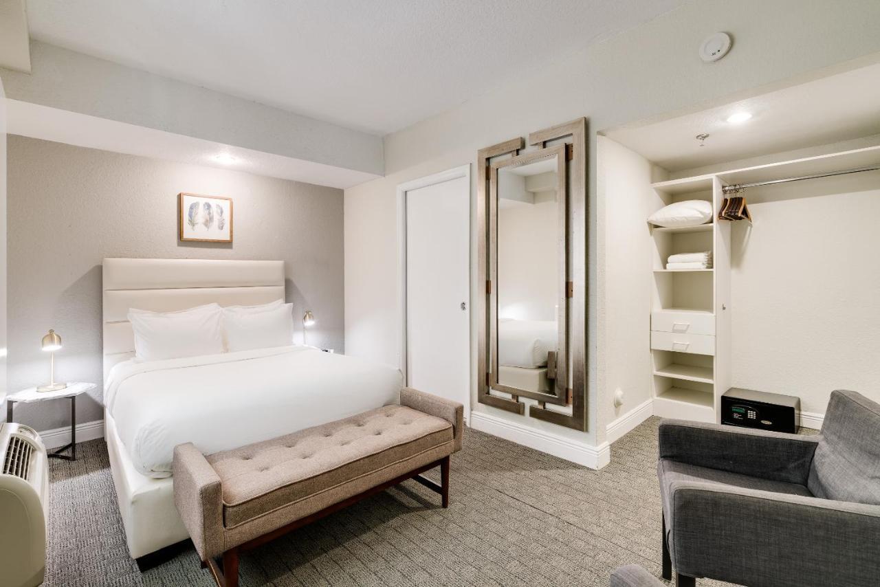 Crest Hotel Suites Маями Бийч Екстериор снимка