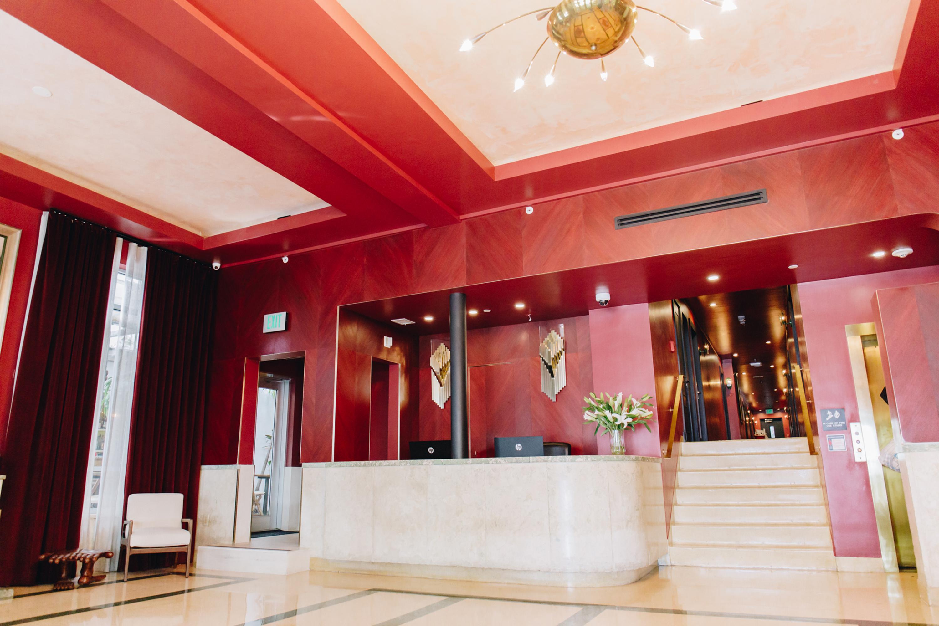 Crest Hotel Suites Маями Бийч Екстериор снимка