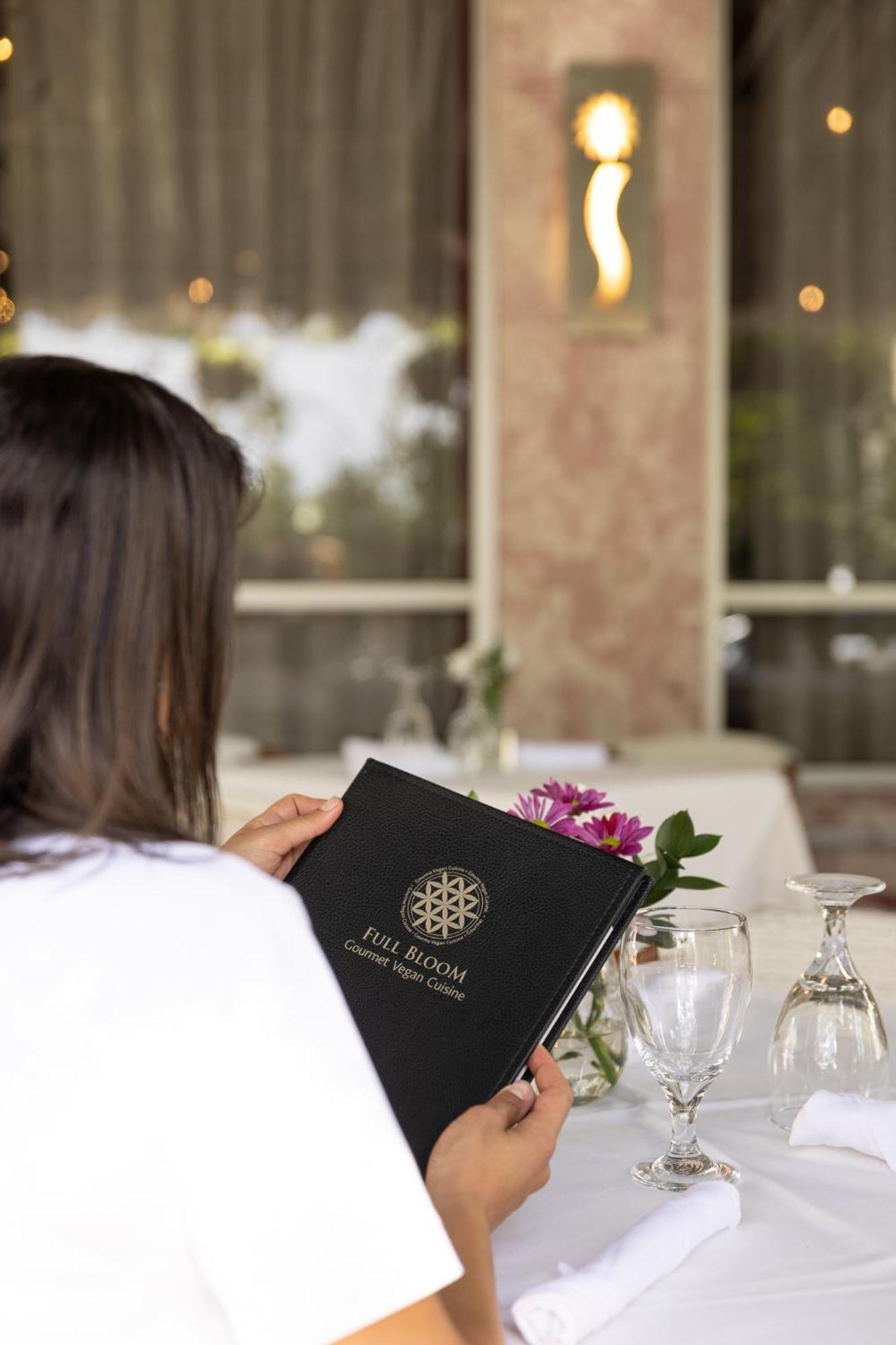 Crest Hotel Suites Маями Бийч Екстериор снимка